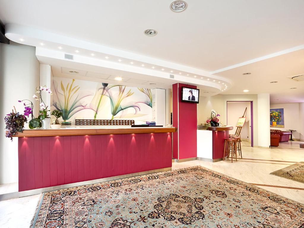 Hotel Sporting Сан-Бенедетто-дель-Тронто Экстерьер фото